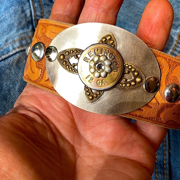 Remington cuff, up to 7 1/4” wrist - Picture 4 of 7